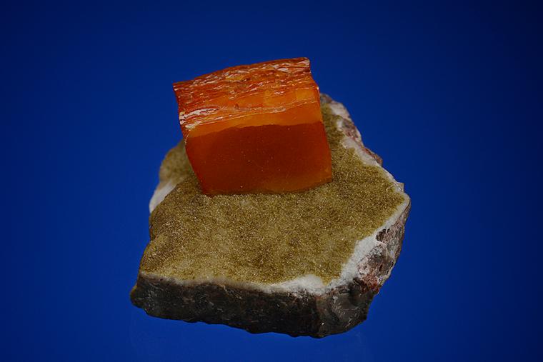 WULFENITE